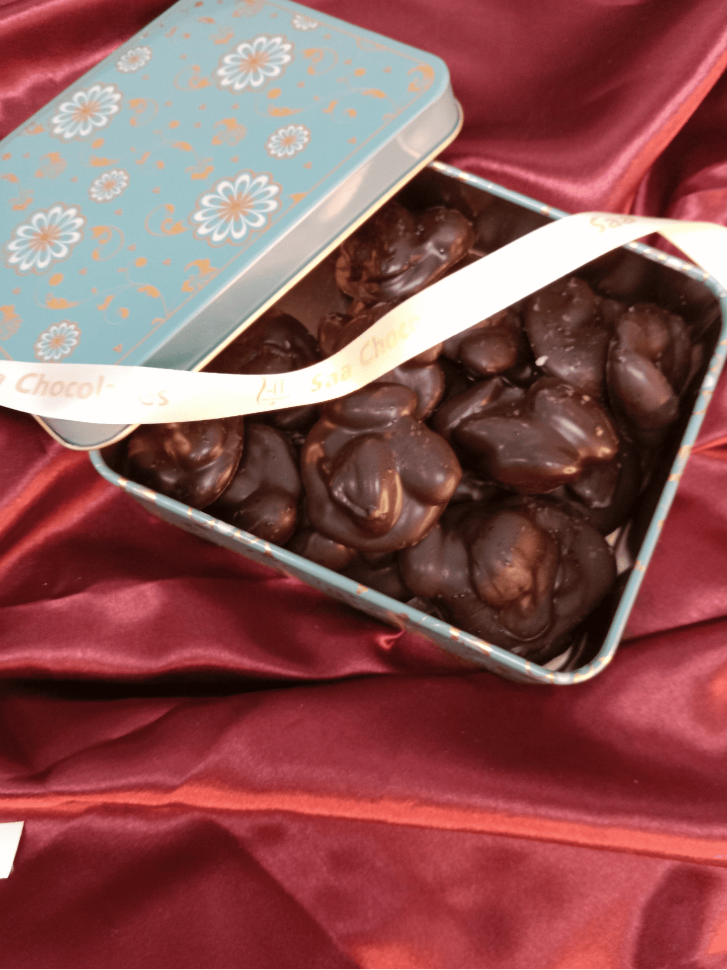 Almond Clusters
