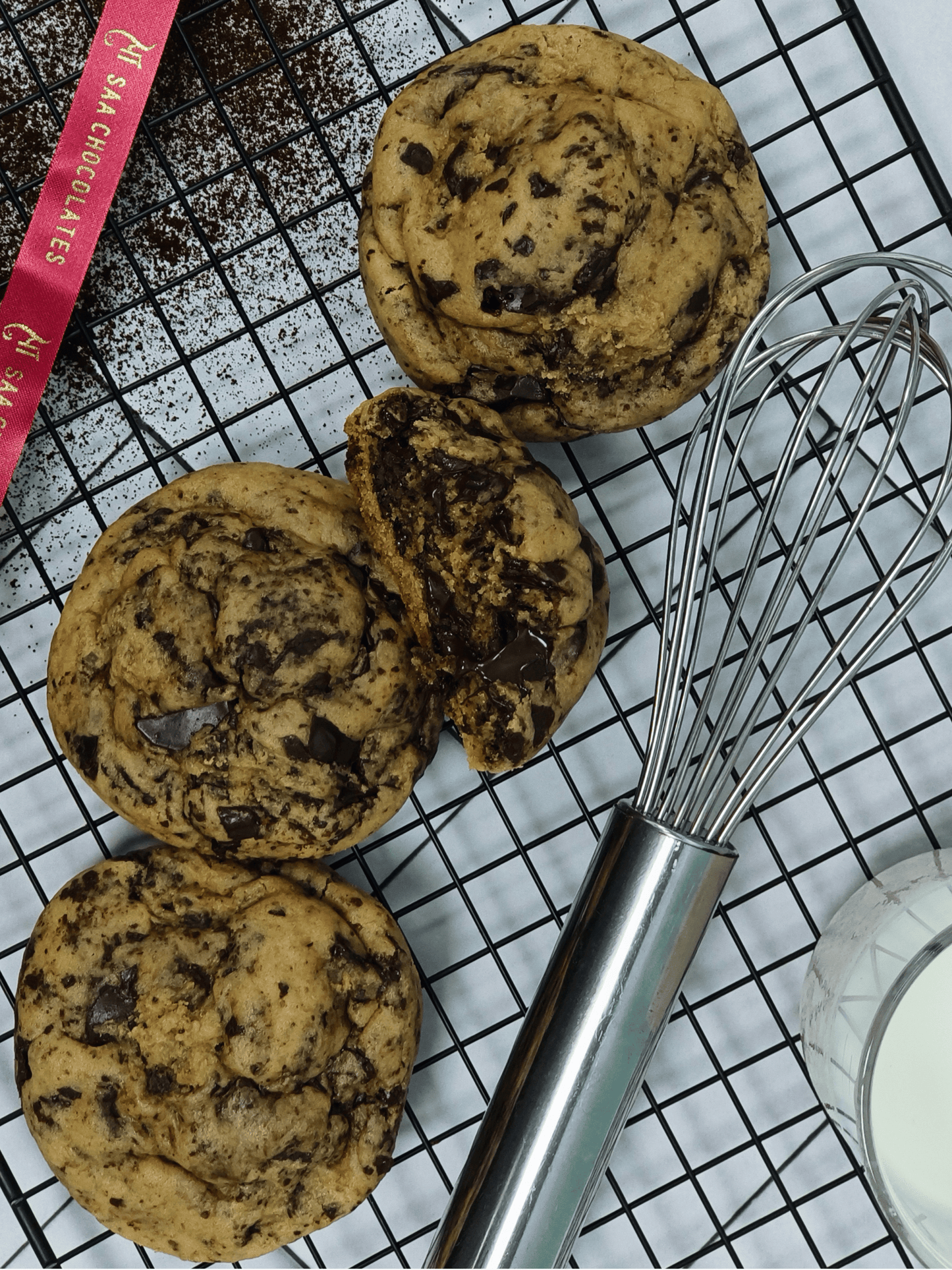Gooey Chocolate Chip Cookies - Pack of 4